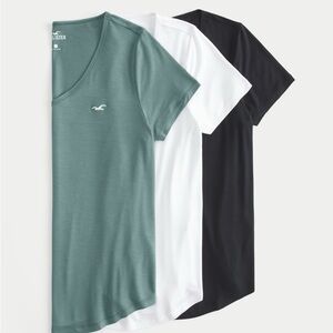 NWT-Hollister perfect white tee size small